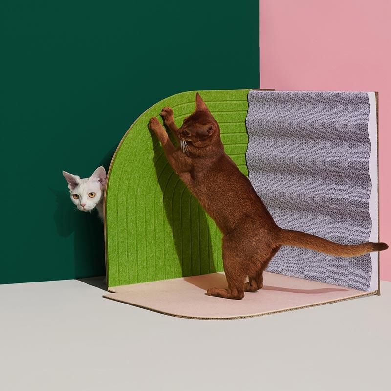 purrre 3 dimensional cat scratcher